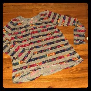 LuLaRoe stripped floral Lynnae size XL